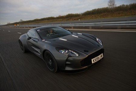 L'Aston Martin One-77 est prête