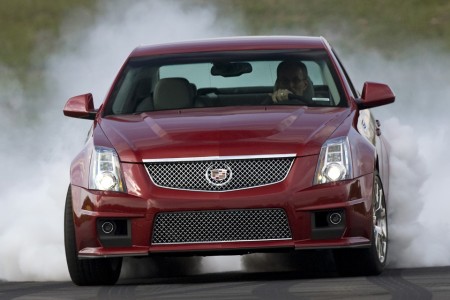 La CTS-V fête son record sur le Nürburgring avec une vidéo