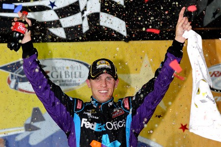 Nascar - Hamlin s'impose avant le Chase