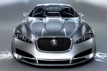 Une étude de style Jaguar au Mondial de Paris