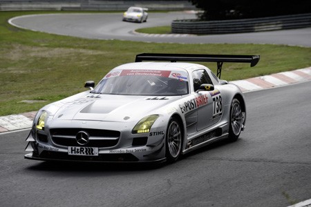 Des débuts mouvementés pour la Mercedes SLS AMG GT3