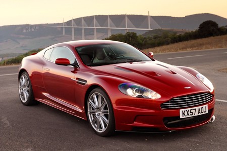 Aston Martin passe par la case rappel