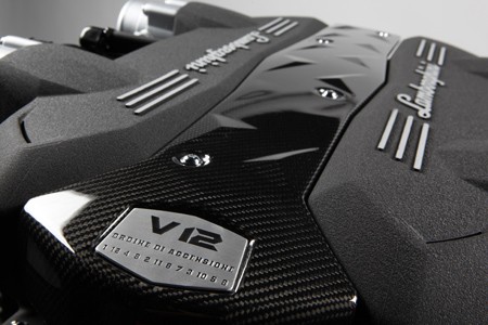 Le nouveau V12 Lamborghini