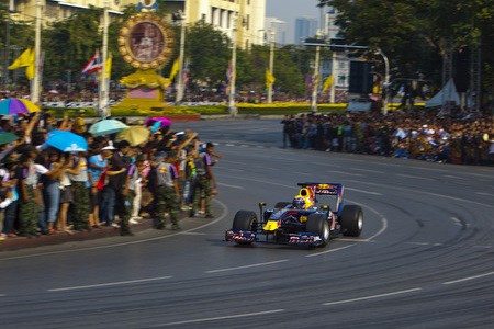 F1 - Vidéo: Mark Webber en démo à Bangcok