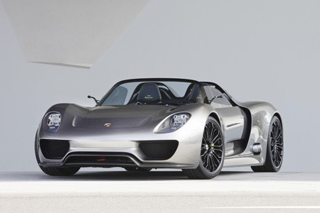 Porsche pourrait présenter une certaine 929 à Détroit