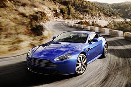 Enfin une nouvelle V8 Vantage