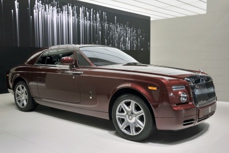 Record absolu pour Rolls-Royce en 2010