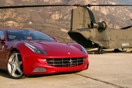 La Ferrari FF adopte des pneus Michelin