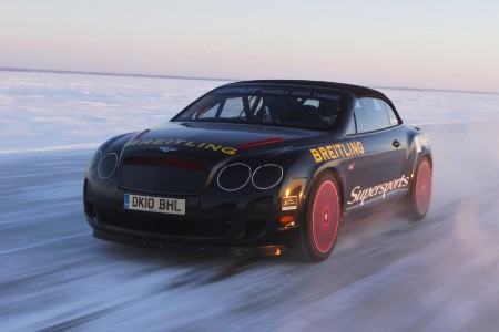 Le record de vitesse sur glace de Bentley en vidéo