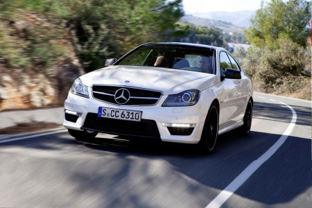 Mercedes C63 AMG coupé: plus de couple pour atomiser la concurrence