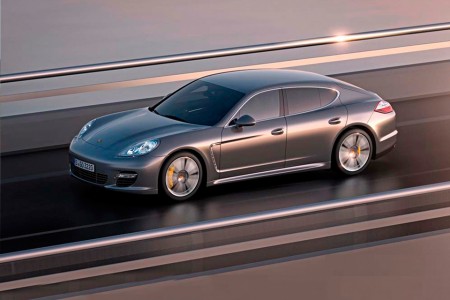 La Porsche Panamera Turbo S est là!