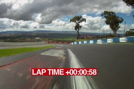 F1 - Vidéo: Un tour de Bathurst en F1 avec Button