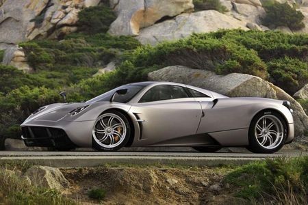 La Pagani Huayra présentée au Sport et Collection!
