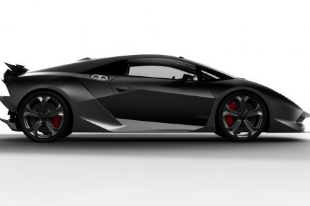 Le concept Sesto Elemento commercialisé en fin d'année?