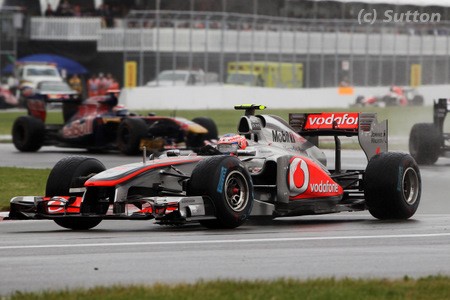 F1 - Button fait craquer Vettel