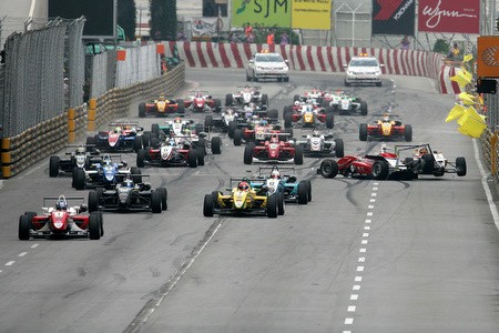 F3 - Juncadella s'impose à Macao