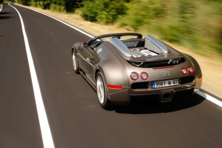 0 à 300 km/h en Bugatti Veyron Grand Sport  (vidéo)