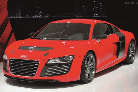 Audi R8 e-tron confirmée