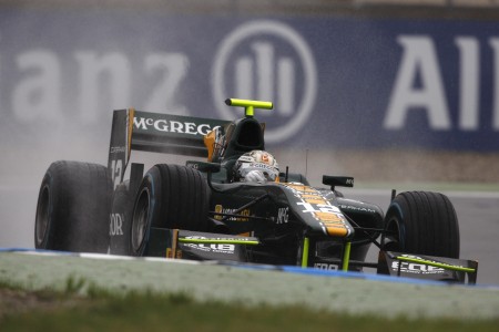 GP2 - Van der Garde en pole sous la pluie