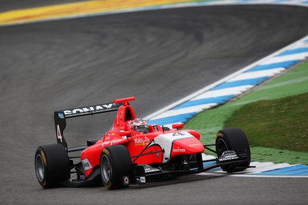 GP3 - Evans remporte une course mouvementée