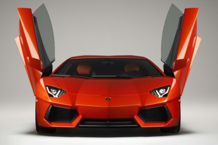 Lamborghini Aventador Roadster : la semaine prochaine ?