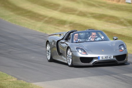 Démonstration de la Porsche 918 Spyder à Goodwood
