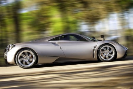 Chères options sur la Pagani Huayra