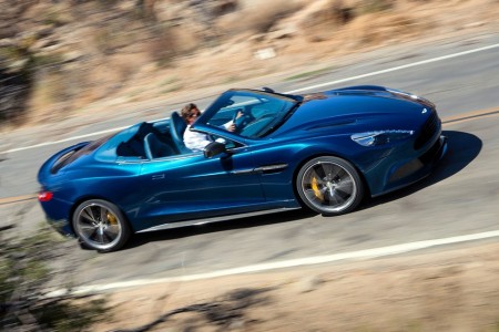 Sport Auto teste l'Aston Martin Vanquish Volante