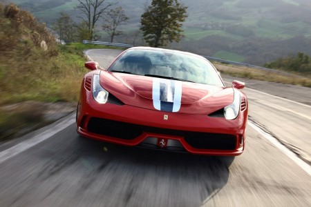 Ferrari perd des ventes en 2013, mais pas d’argent