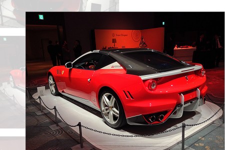 La Ferrari SP FFX se montre sous tous les angles