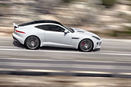 Essai Sport Auto : Jaguar F-Type V8 R Coupé