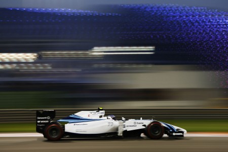 F1 - Williams pique Avanade à Lotus