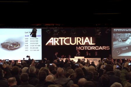 Revivez la vente de la Ferrari 250 GT Spider !