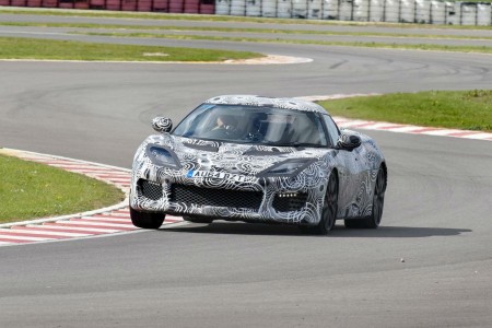 La Lotus Evora 400 enterre l’Evora S à Hethel !