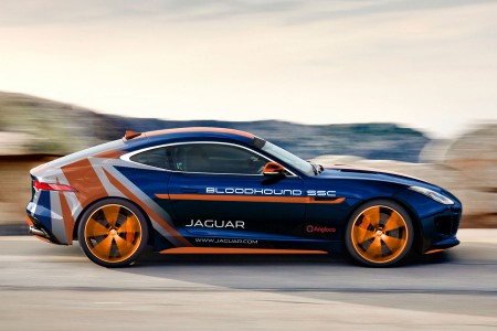 La Jaguar F-Type en tenue de combat