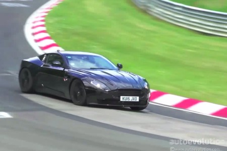 L’Aston Martin DB11 se frotte au Nürburgring !