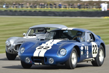 Les 6 Cobra Daytona pour la première fois réunies!