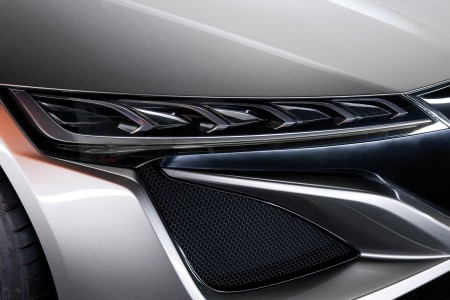 La future "baby NSX" prend forme pour 2018