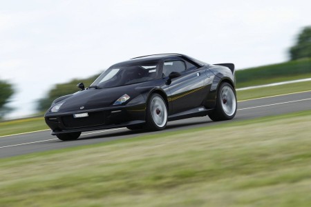 New Stratos : une série limitée de 25 exemplaires