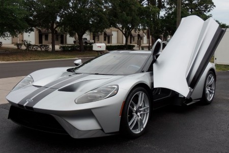 Cette Ford GT a été revendue pour 3 fois son prix !