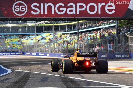 Stoffel Vandoorne (McLaren) à Marina Bay