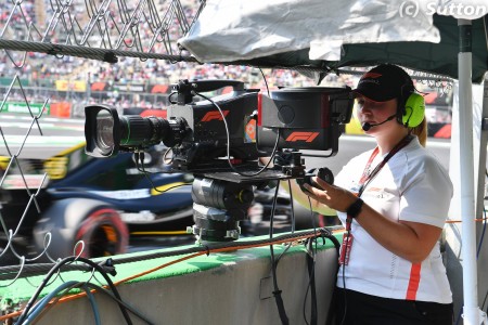 Une cadreuse de la F1 à Mexico