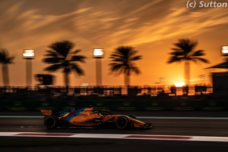 Fernando Alonso (McLaren) à Yas Marina