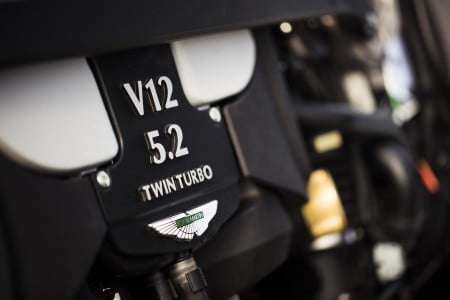 Aston Martin : le V12 aurait encore de beaux jours devant lui