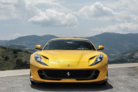 Ferrari : enfin une date pour la 812 Spider ?