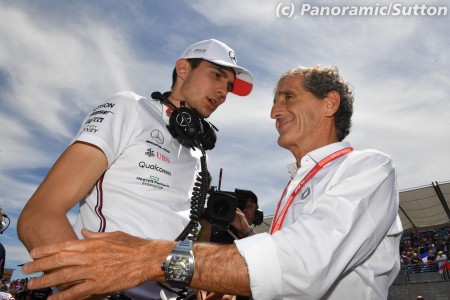 Esteban Ocon (Mercedes) et Alain Prost (Renault) au Paul Ricard