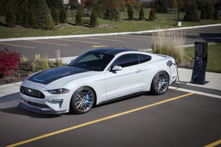 Ford Mustang Lithium (2019) : protoype électrique avec boîte manuelle
