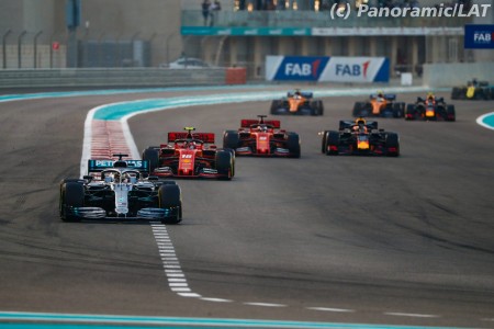 Lewis Hamilton (Mercedes) à Yas Marina