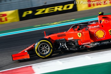 Sebastian Vettel (Ferrari) à Yas Marina