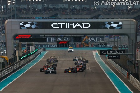 Le départ à Yas Marina